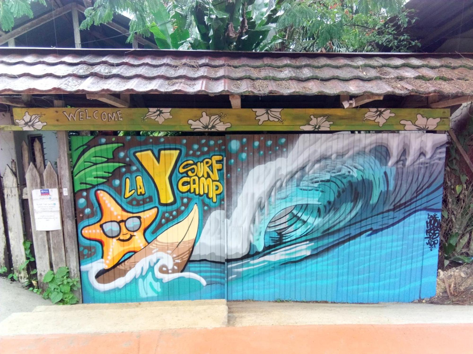 La Y Surf Camp Hotel Bocas del Toro Buitenkant foto